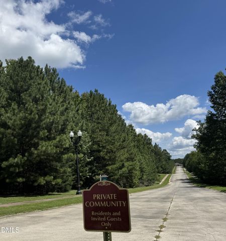 185 Larkington Drive, Siler City, NC 27344