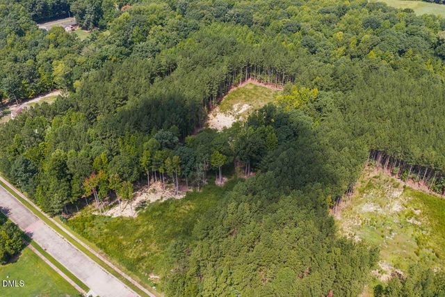 185 Larkington Drive, Siler City, NC 27344