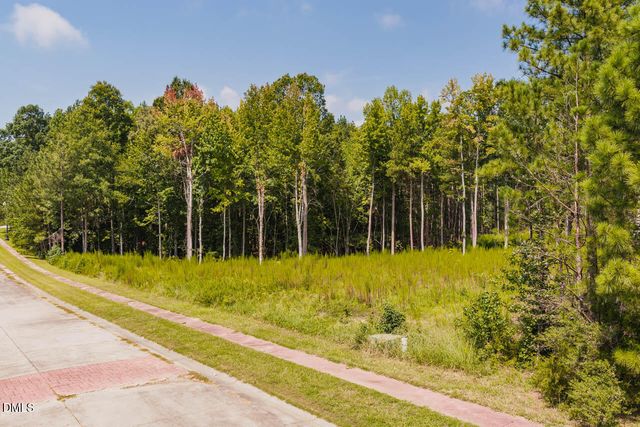 185 Larkington Drive, Siler City, NC 27344