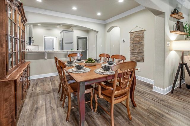 1753 Summit Crossing Lane, College Station, TX 77845