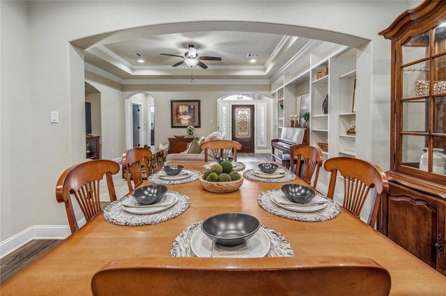 1753 Summit Crossing Lane, College Station, TX 77845