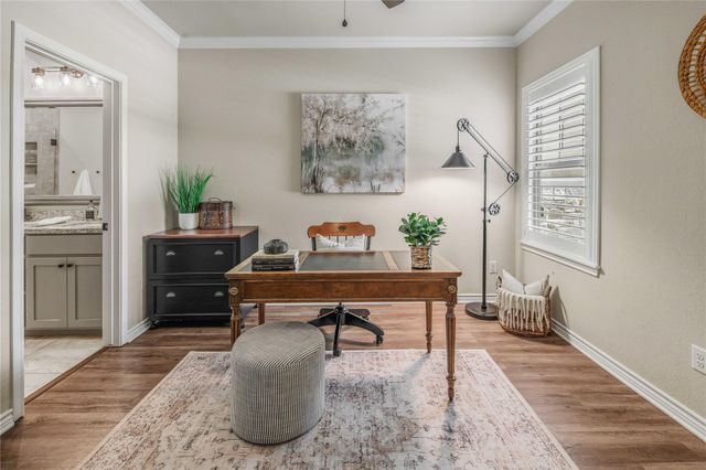 1753 Summit Crossing Lane, College Station, TX 77845