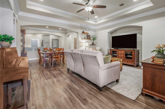 1753 Summit Crossing Lane, College Station, TX 77845