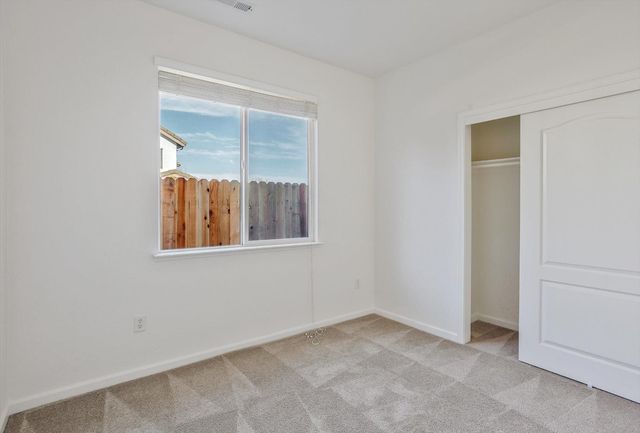 7066 Kentfield Dr, Shingle Springs, CA 95682