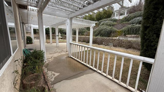 7066 Kentfield Dr, Shingle Springs, CA 95682