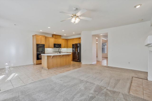 7066 Kentfield Dr, Shingle Springs, CA 95682