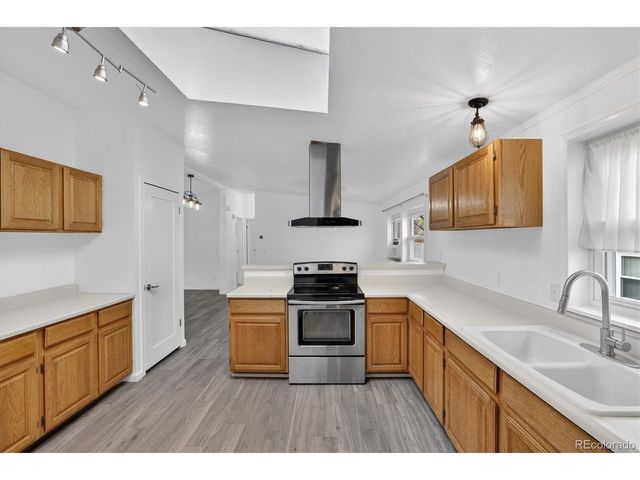9165 Fayette St, Denver, CO 80260