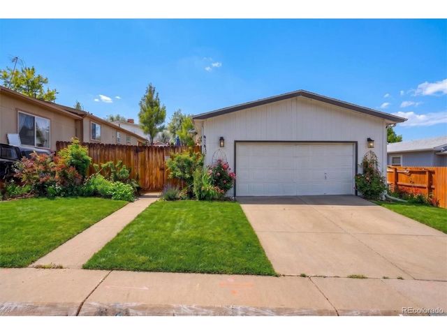 9165 Fayette St, Denver, CO 80260