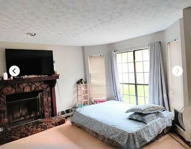 860 Brandy Oaks Lane, Stone Mountain, GA 30088