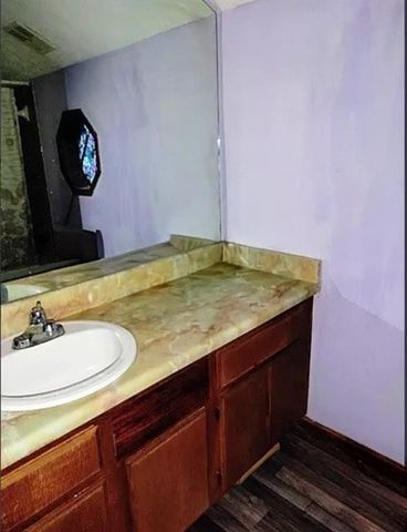 860 Brandy Oaks Lane, Stone Mountain, GA 30088