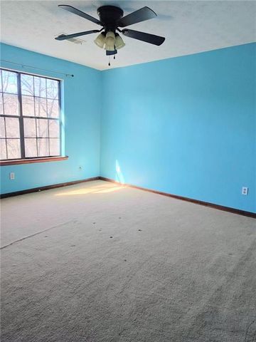 860 Brandy Oaks Lane, Stone Mountain, GA 30088