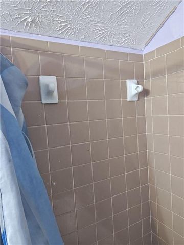 860 Brandy Oaks Lane, Stone Mountain, GA 30088