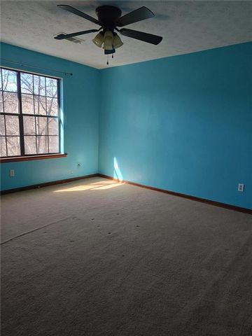 860 Brandy Oaks Lane, Stone Mountain, GA 30088