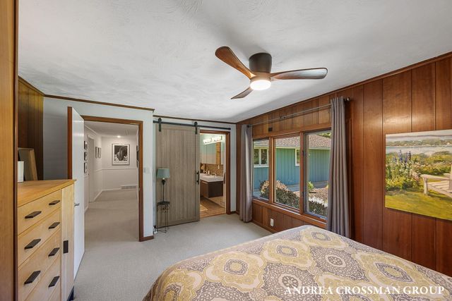 2056 Lakeshore Drive, Ganges Twp, MI 49408