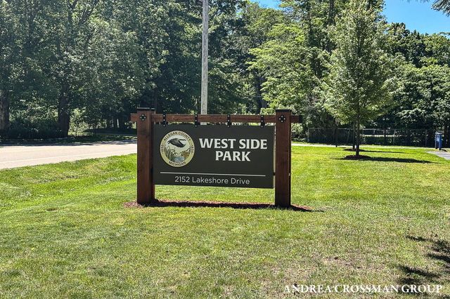 2056 Lakeshore Drive, Ganges Twp, MI 49408