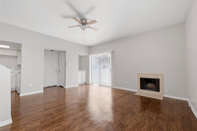 3758 Tanglewilde Street E1, Houston, TX 77063