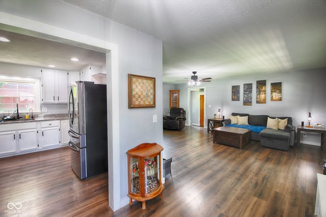 609 Carolyne Street, Martinsville, IN 46151