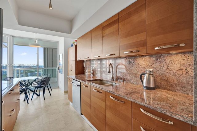 21205 Yacht Club Dr 3103, Aventura, FL 33180