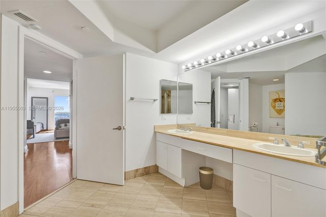 21205 Yacht Club Dr 3103, Aventura, FL 33180