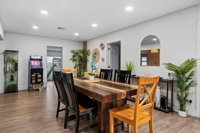 3961 NE 10th Avenue, Oakland Park, FL 33334