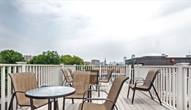 1064 Beacon Street C, Brookline, MA 02446