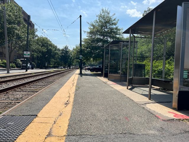 1064 Beacon Street C, Brookline, MA 02446