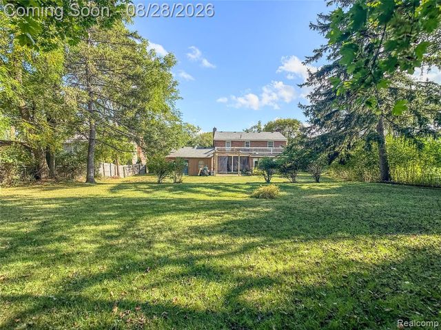 3102 Westwood Parkway, Flint, MI 48503