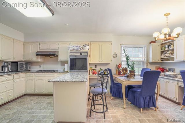 3102 Westwood Parkway, Flint, MI 48503