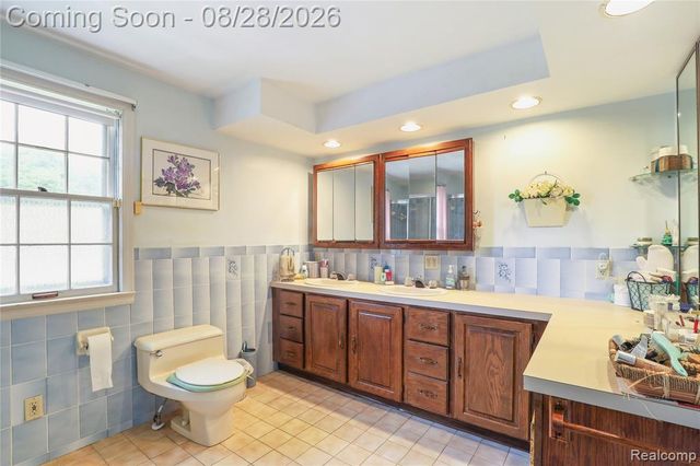 3102 Westwood Parkway, Flint, MI 48503