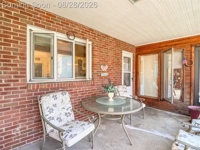 3102 Westwood Parkway, Flint, MI 48503