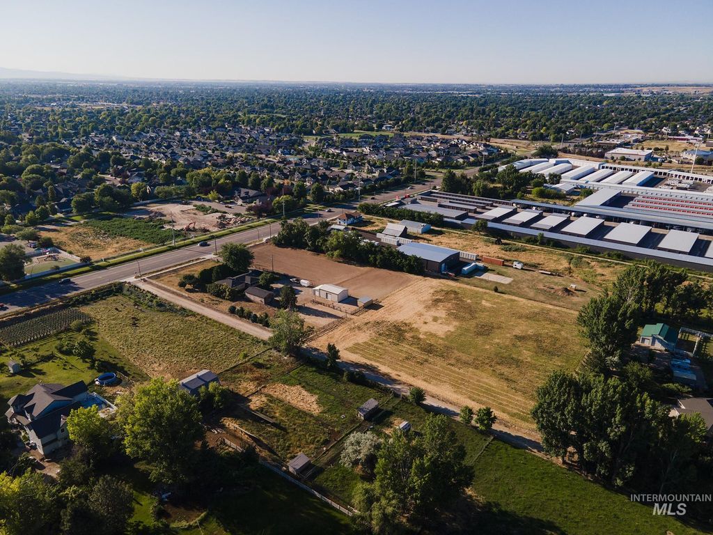 4255 N Ten Mile Rd, Meridian, ID 83646 photo 4
