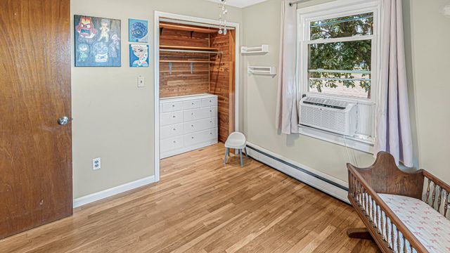 16 GARRISON, Elmer, NJ 08318