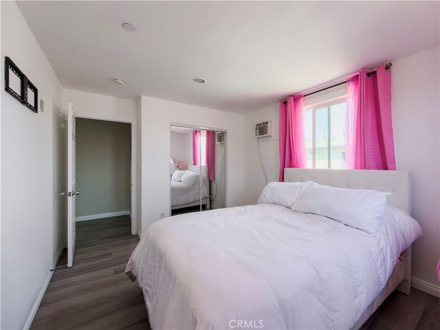 689 E 115, Los Angeles, CA 90059