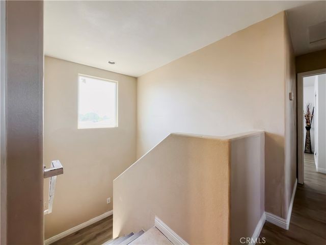 689 E 115, Los Angeles, CA 90059
