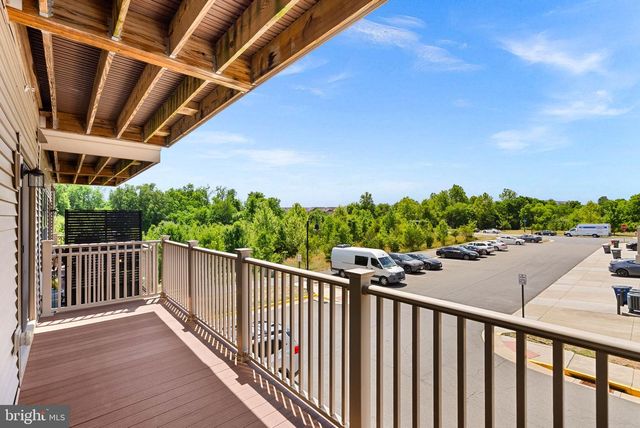 20567 MILBRIDGE TER, Ashburn, VA 20147