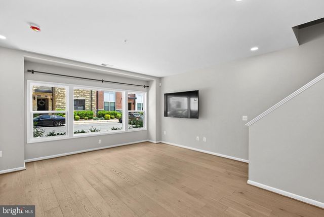 20567 MILBRIDGE TER, Ashburn, VA 20147