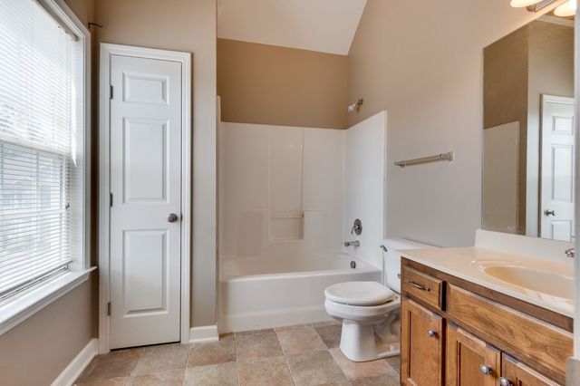 3041 Newport Valley Circle, Thompsons Station, TN 37179