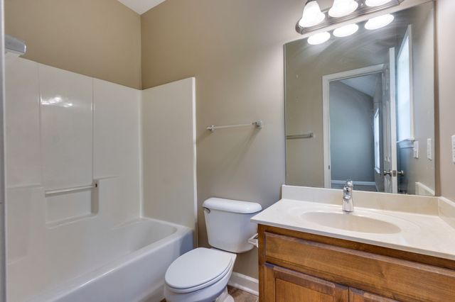 3041 Newport Valley Circle, Thompsons Station, TN 37179