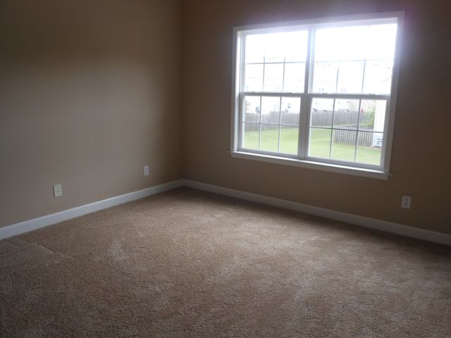 3041 Newport Valley Circle, Thompsons Station, TN 37179