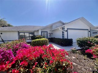 189 Palmetto Dunes CIR, Naples, FL 34113