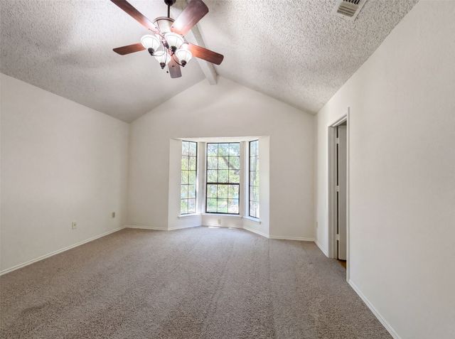 3805 Brookfield Drive, Arlington, TX 76001