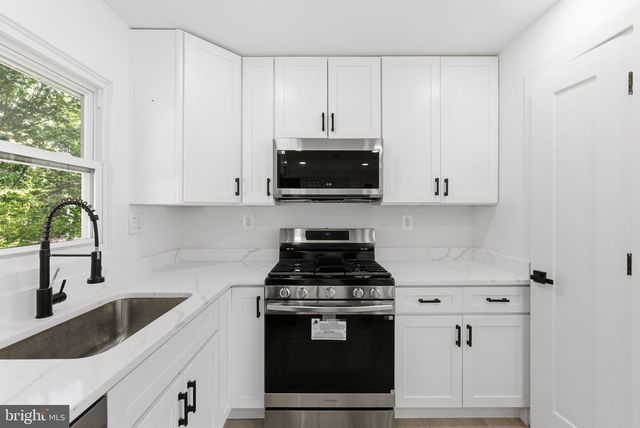 50 GARNER AVE, Waldorf, MD 20602