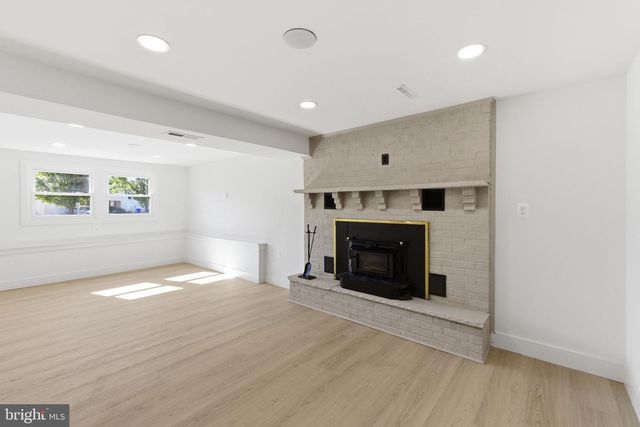 50 GARNER AVE, Waldorf, MD 20602