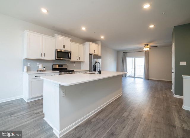 1823 KELLINGTON CT, Odenton, MD 21113