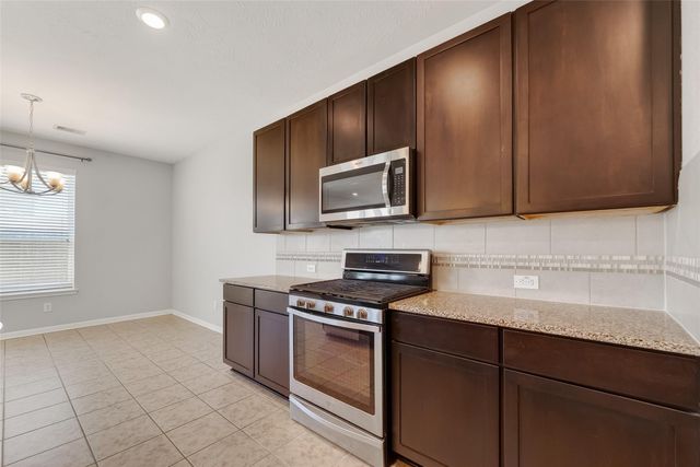 3509 Pentland Downs Street, Pearland, TX 77584