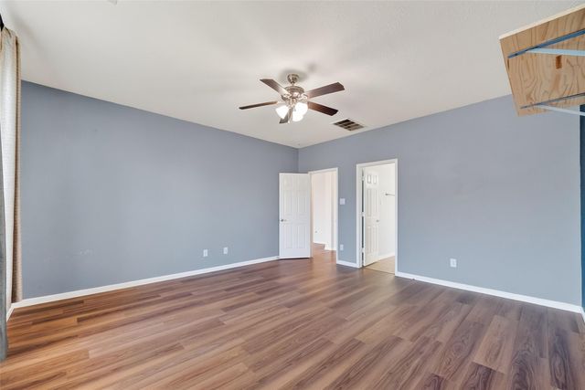 3509 Pentland Downs Street, Pearland, TX 77584