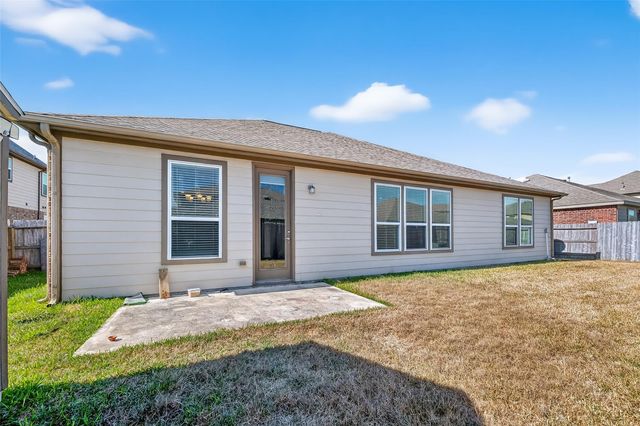 3509 Pentland Downs Street, Pearland, TX 77584