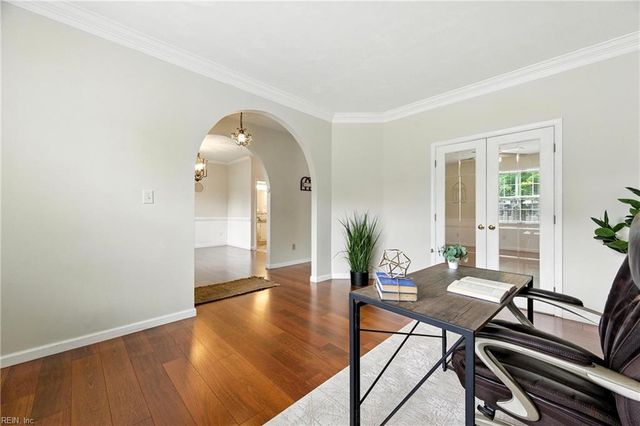 912 Brookcrest ARCH, Chesapeake, VA 23320
