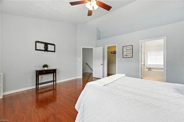 912 Brookcrest ARCH, Chesapeake, VA 23320