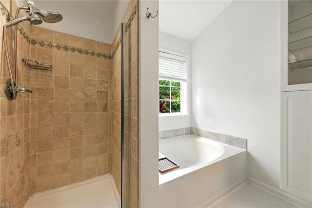 912 Brookcrest ARCH, Chesapeake, VA 23320